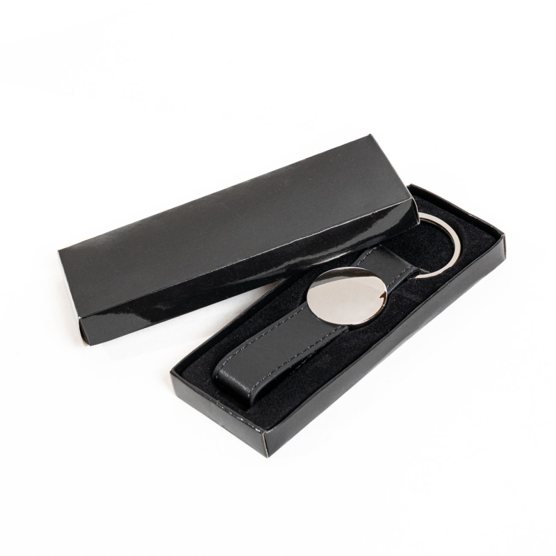 9155.Llavero metal circular con simil cuero
