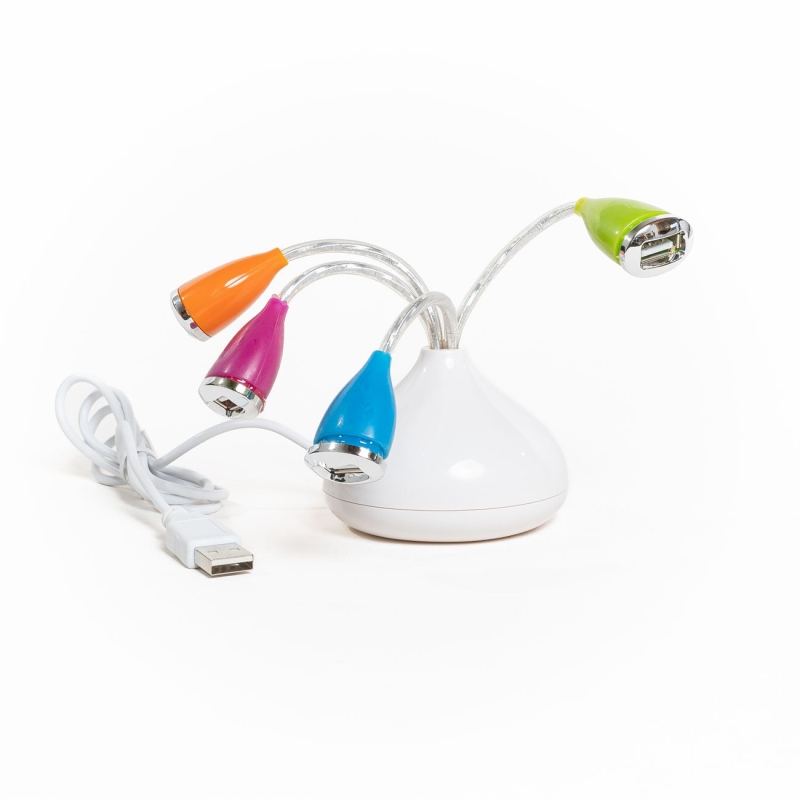 HUB602.Multipuesto USB de cuatro bocas y un cable conector.