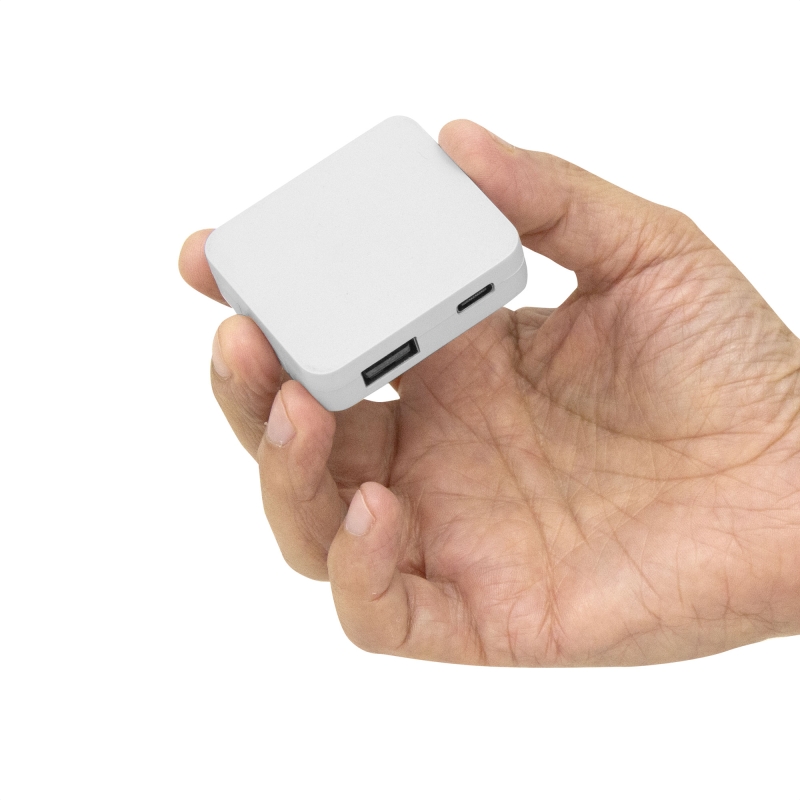 Adaptador HUB multipuerto HUBERT