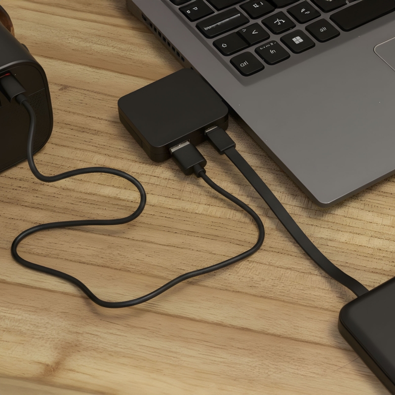 Adaptador HUB multipuerto HUBERT