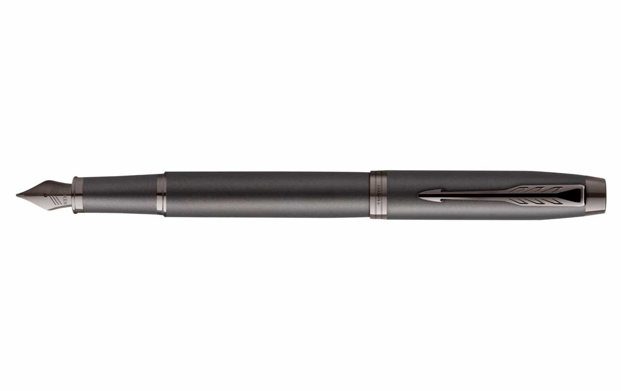 Pluma Parker IM Monochrome