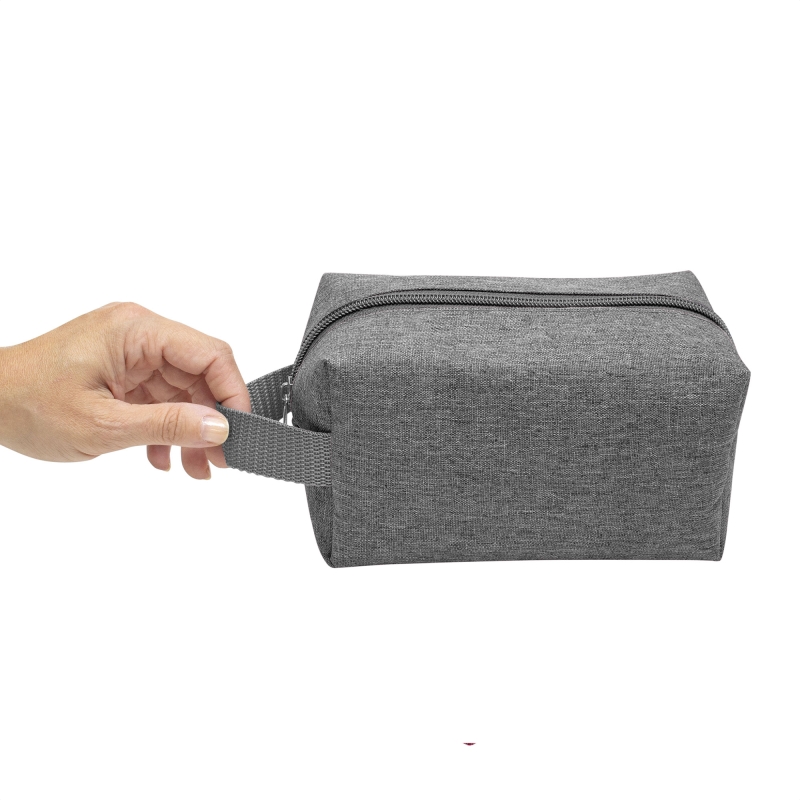 Necessaire