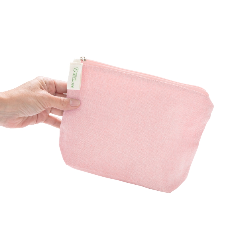 Necessaire 